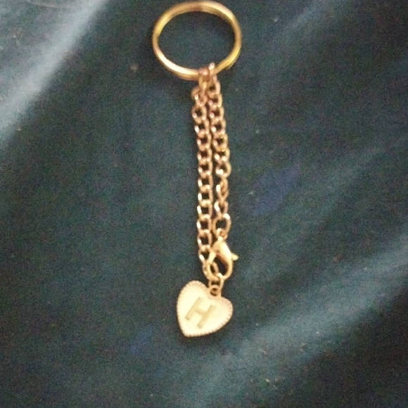 Accessories - Gold Heart Initial Keychain